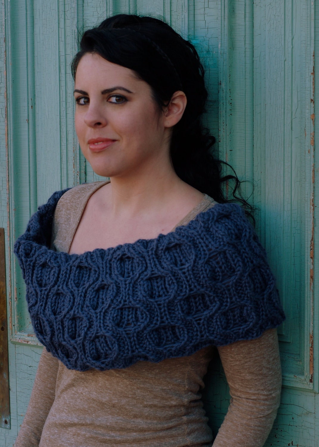 Roundabout Cabled Cowl