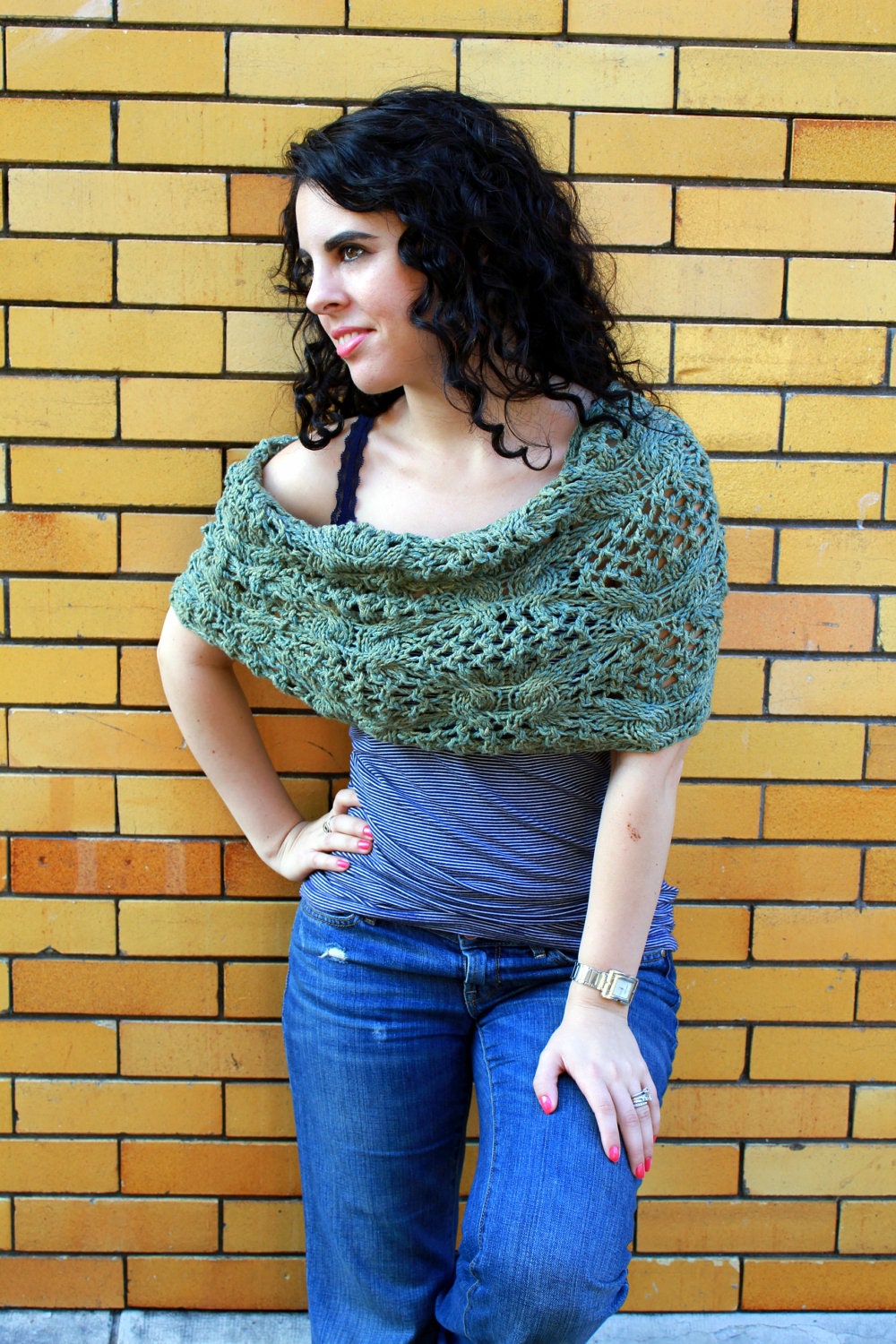 Chi-Chi Cabled Cowl