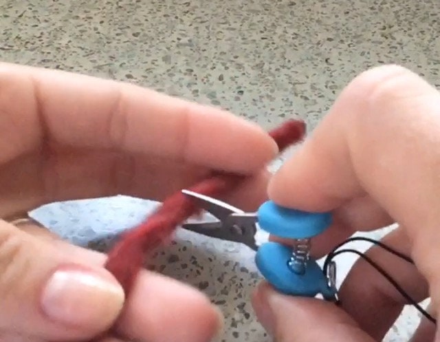 Mini scissors